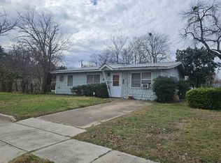 2907 Elm Park, Fort Worth, TX 76118