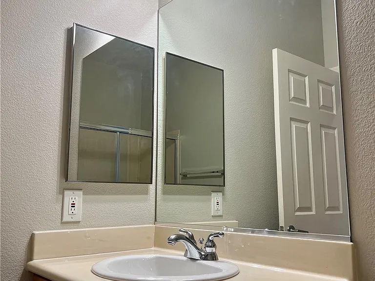 2460 Calvert City Dr — Photo 10