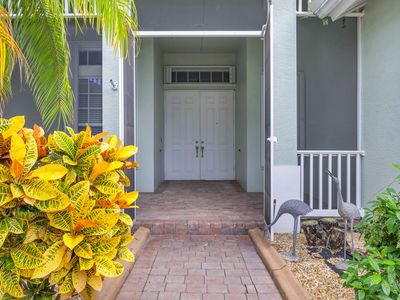 302 NW Westover Court, Port Saint Lucie, FL, 34986