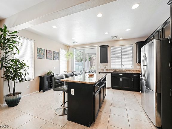 5th image of 9830 Delta Lake Ct