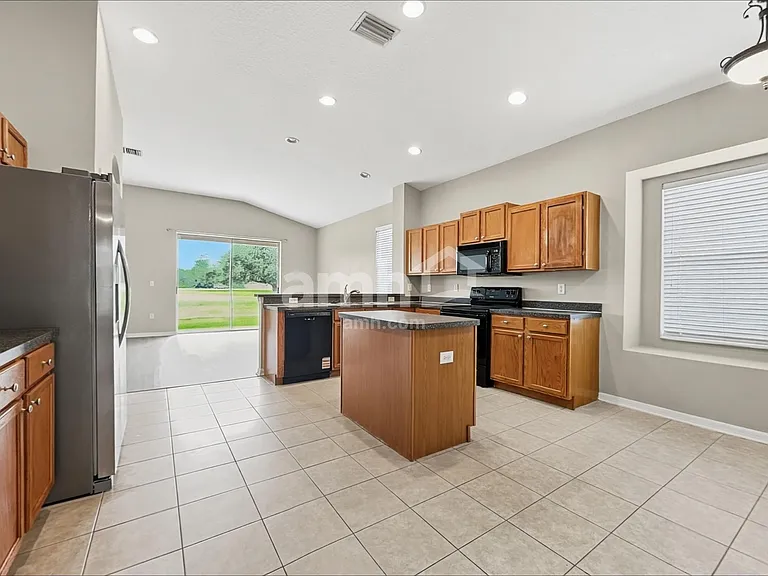 1128 Napolean Way — Photo 4