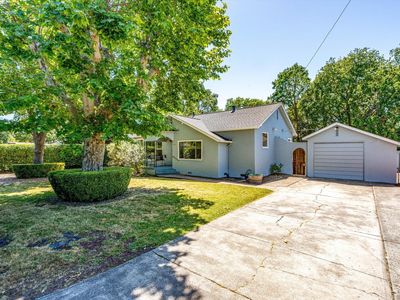 1011 Link Lane, Santa Rosa, CA, 95401