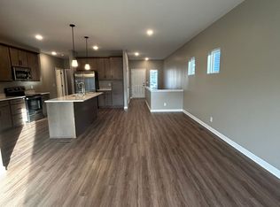 8124 S 178th St, Omaha, NE 68136