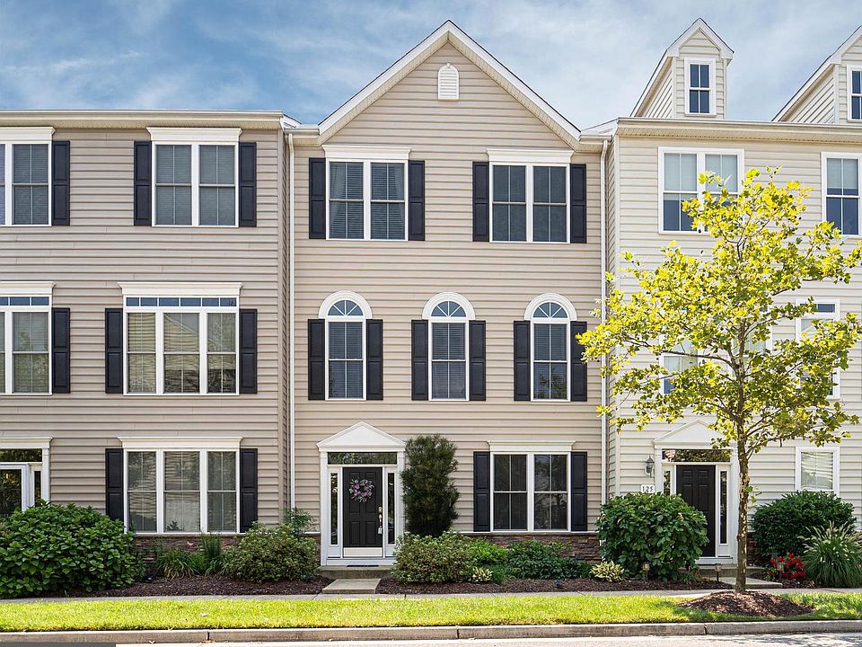 1st image of 119 Keenan Way
