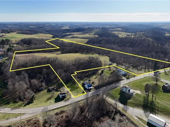 Steubenville Rd, Carrollton, OH 44615