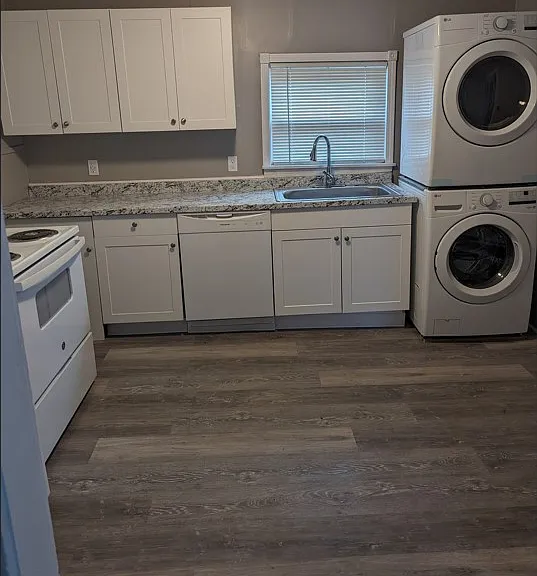 7 Dawson Pl #1 — Photo 1