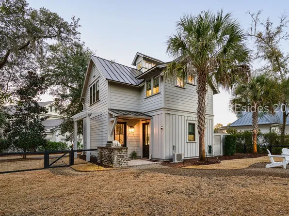 8 Yadkin St, Bluffton, SC 29910
