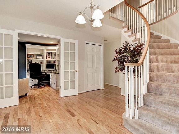 3rd image of 10267 Nolan Dr