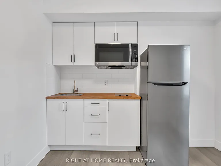 1804 Drouillard Rd #105 — Photo 17