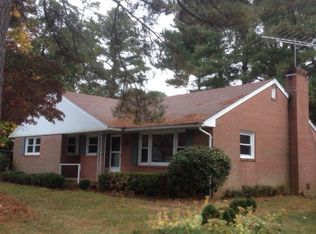 592 Faulconer Cir, Tappahannock, VA 22560