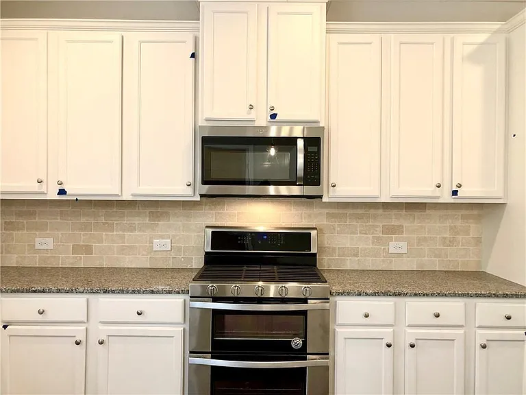 3497 Evermore Pkwy — Photo 12