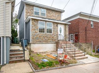 128 Bergen Ave, Kearny, NJ 07032