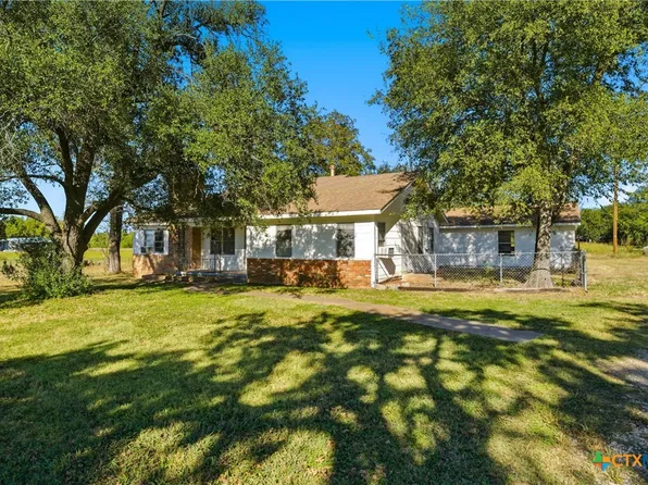 1677 Hobbs Ln, Robinson, TX 76706