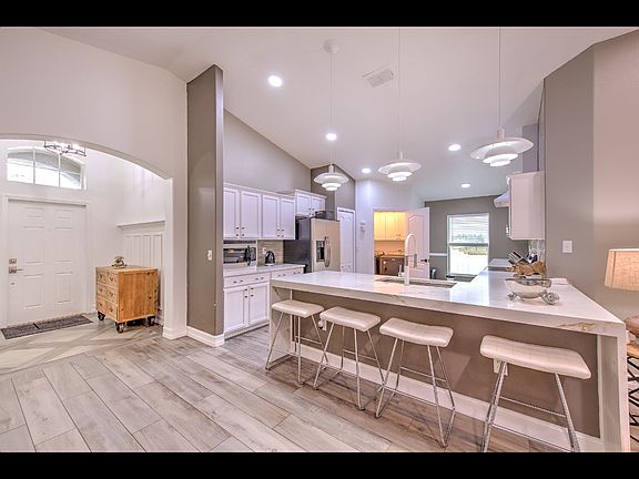 4th image of 11306 Hascroft Forest Ct