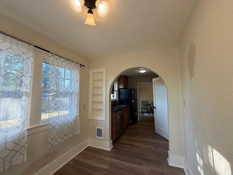 1435 18th St NE — Photo 32