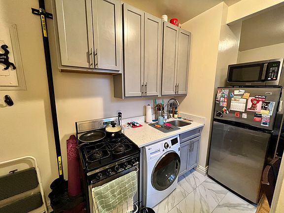 2nd image of 446 E 78th St APT 18