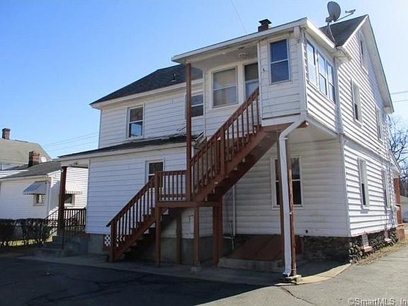 Back of unit - Each tenant has exclusive entrance.