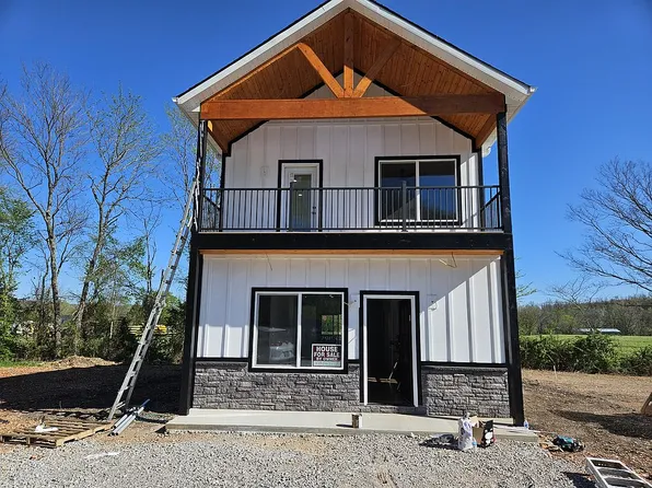 36 State Highway K, Pineville, MO 64856