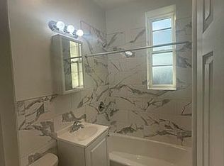 37-01 30th Ave #14, Astoria, NY 11103
