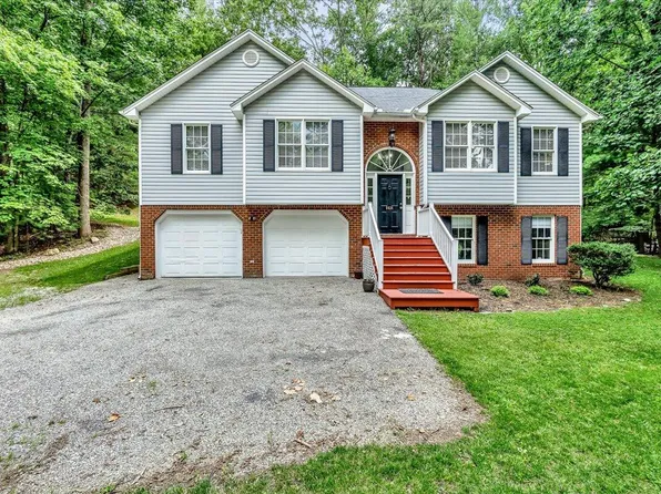 6628 Sylvan Brook Rd, Roanoke, VA 24018