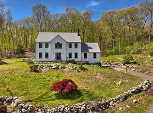 35 Button Shop Rd, Newtown, CT 06470