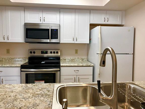 4th image of 1920 W Lindner Ave Unit 235