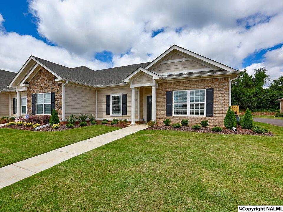 1st image of 68 Moore Farm Cir NW