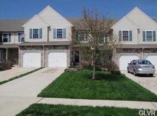 8099 Heritage Dr, Alburtis, PA 18011