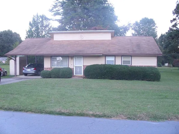 163 Hunter Carver Ln, Forest City, NC 28043