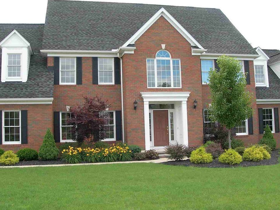 Sophisticated Georgian Colonial