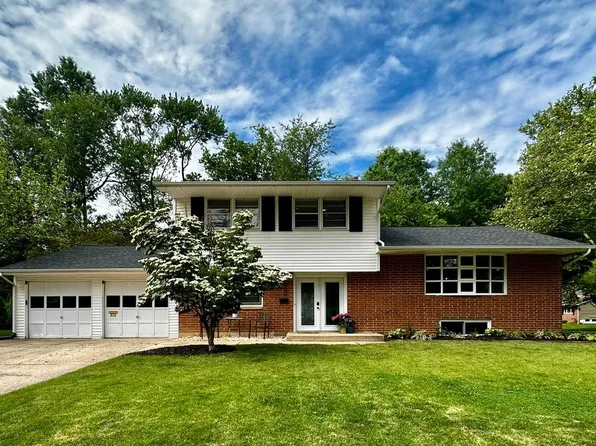 700 Harvard Ln, Newark, DE 19711
