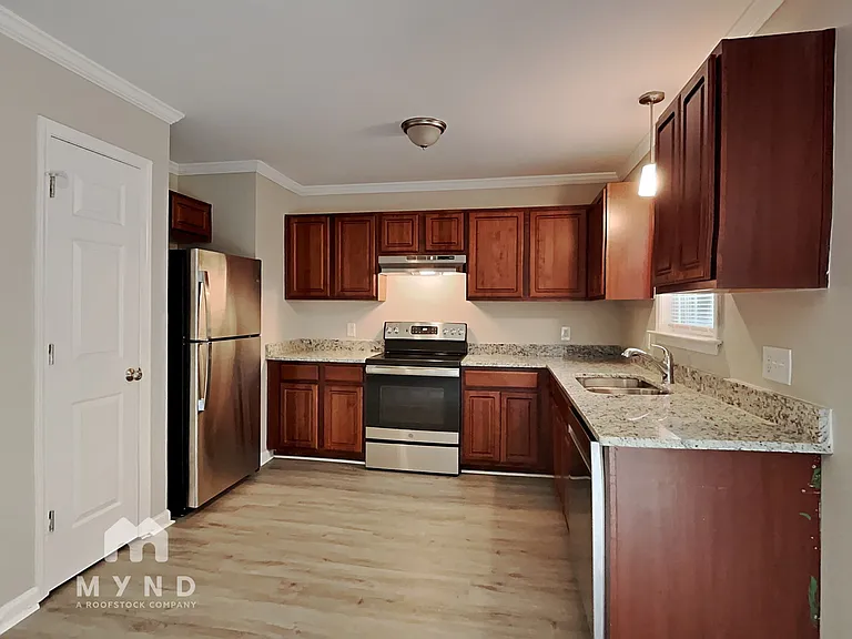 172 Saw Mill Dr — Photo 5