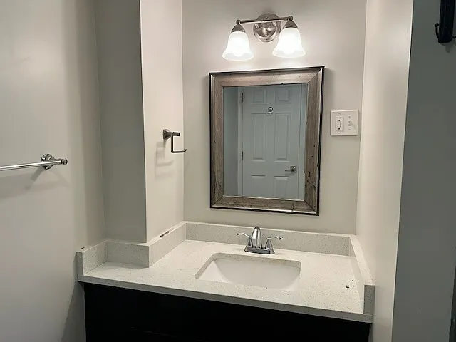 Bathroom vanity