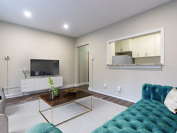 2nd image of 470 Maitland St #16