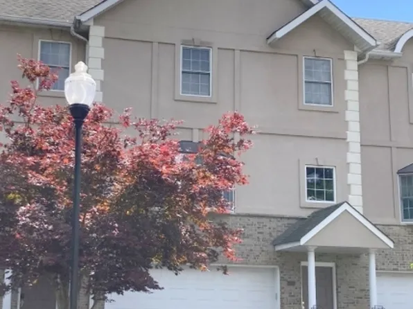 130 Demarest Ln, Montvale Boro, NJ 07645