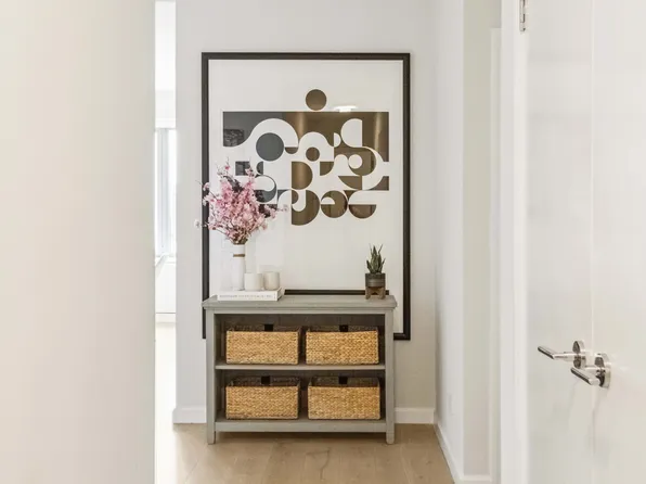 200 East 62nd Street image 5 of 14