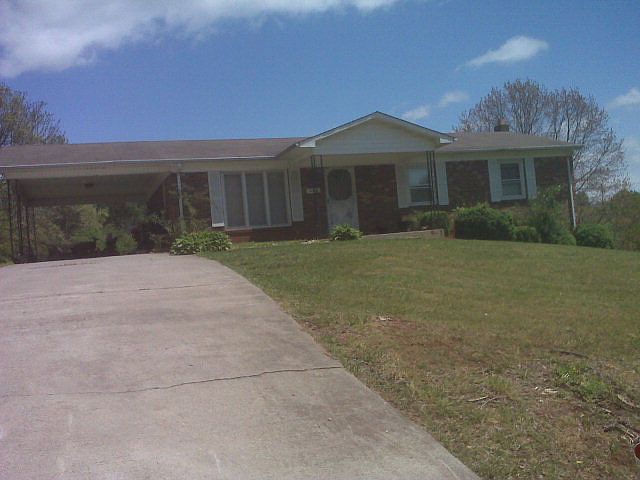 1st image of 492 Parkway Dr
