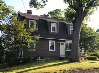 7 Norfolk Rd, Braintree, MA 02184