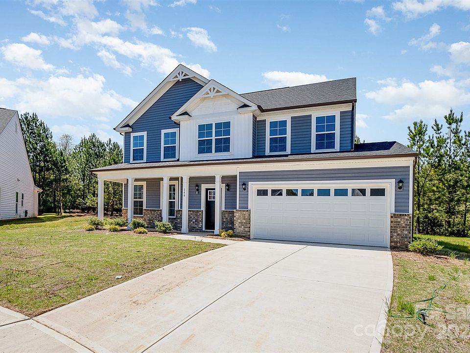 1st image of 146 Fleming Dr