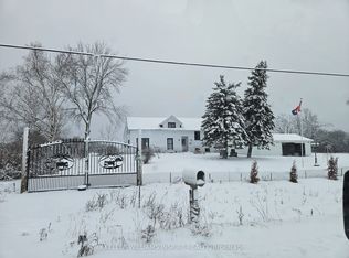 3048 Victoria Rd, Prince Edward County, ON K0K1L0