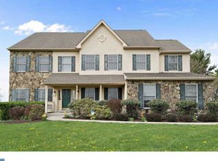 4746 Macgregor Dr, Schwenksville, PA 19473