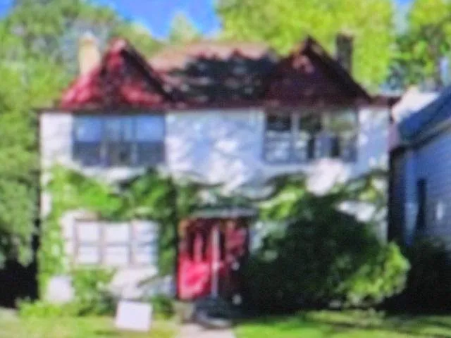 2413 Monroe St NE — Photo 1