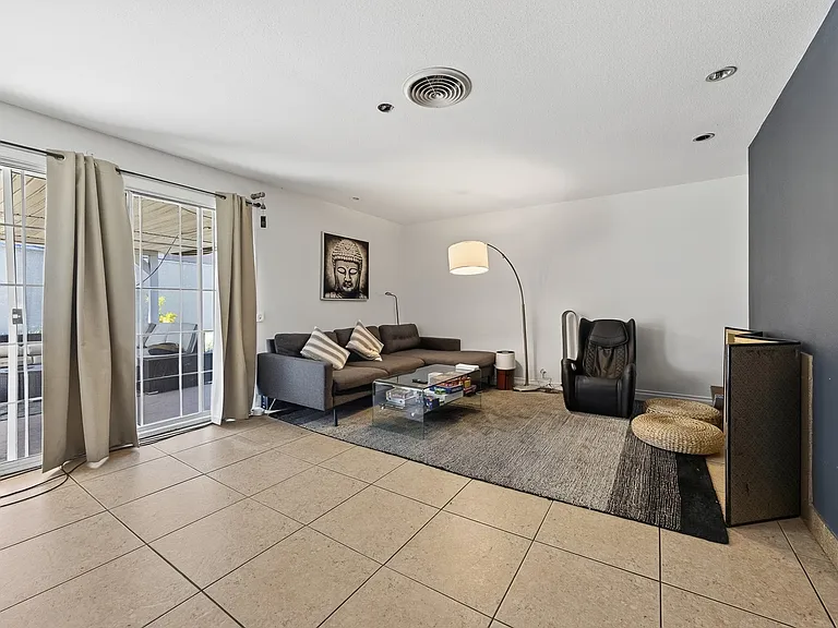 3641 Algonquin Dr — Photo 2