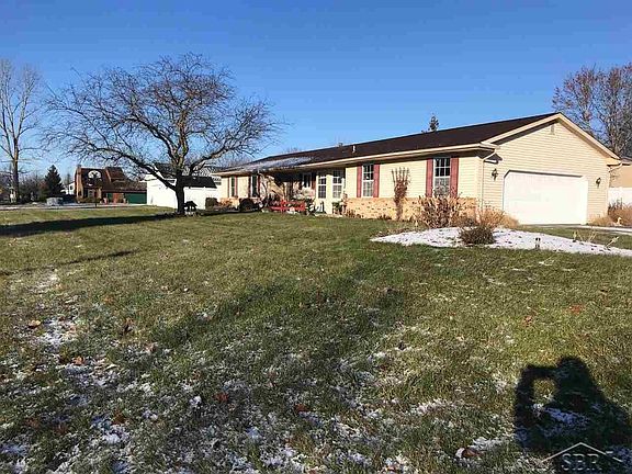 2nd image of 5676 Dunrovin Dr