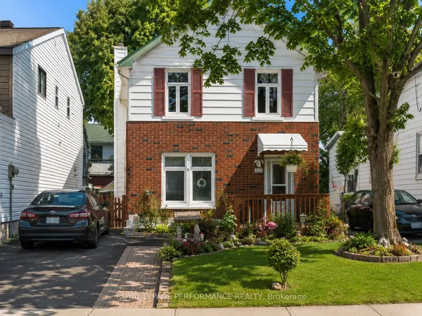 525 Kirkwood Ave, Ottawa, ON K1Z 5X2