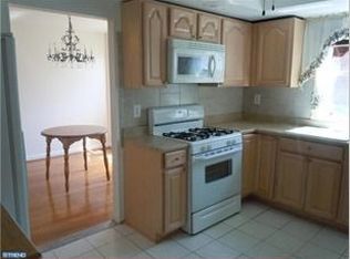 1930 Lott Ave, Philadelphia, PA 19115