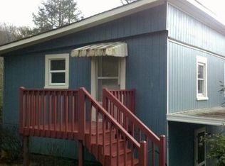 313 Savannah Dr, Sylva, NC 28779