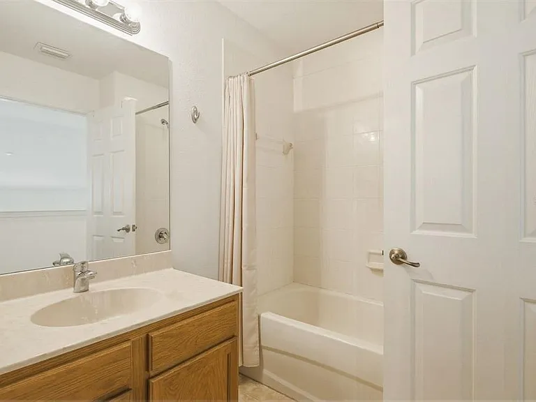 1405 Ridge Ter — Photo 22