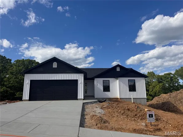 733 Blake Dr, Hillsboro, MO 63050