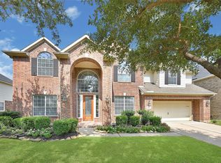 14727 Bronze Finch Dr, Cypress, TX 77433